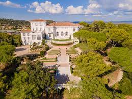 CASTEL BAY HYERES